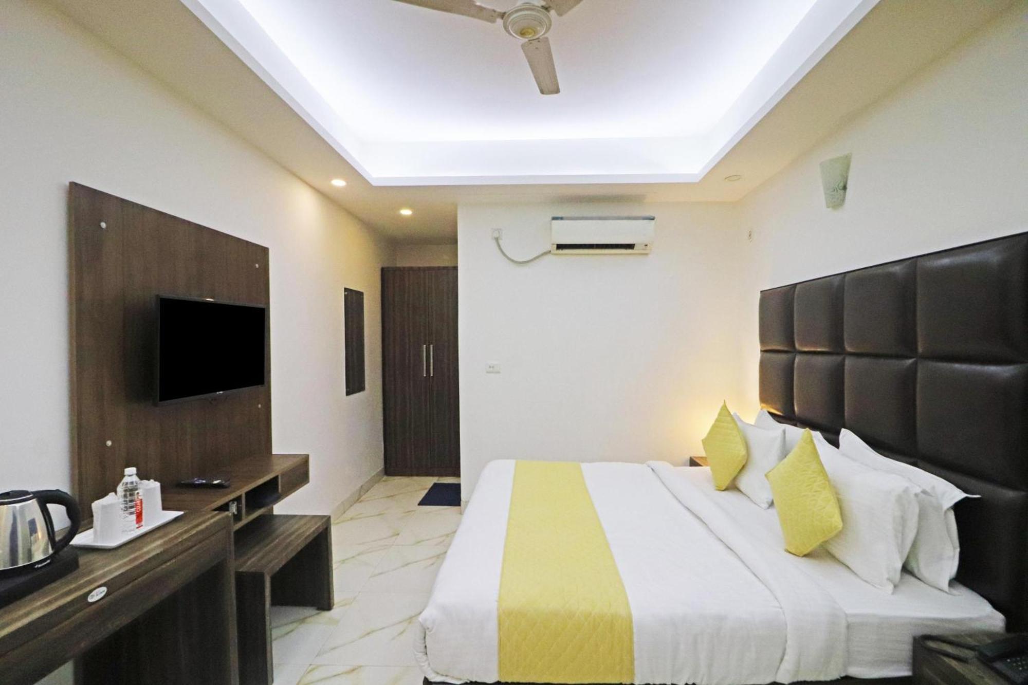 Hotel Mayda Prime Near Delhi Airport New Delhi Exteriör bild