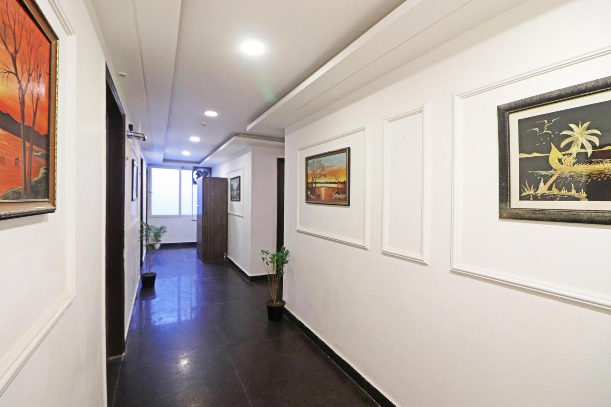 Hotel Mayda Prime Near Delhi Airport New Delhi Exteriör bild