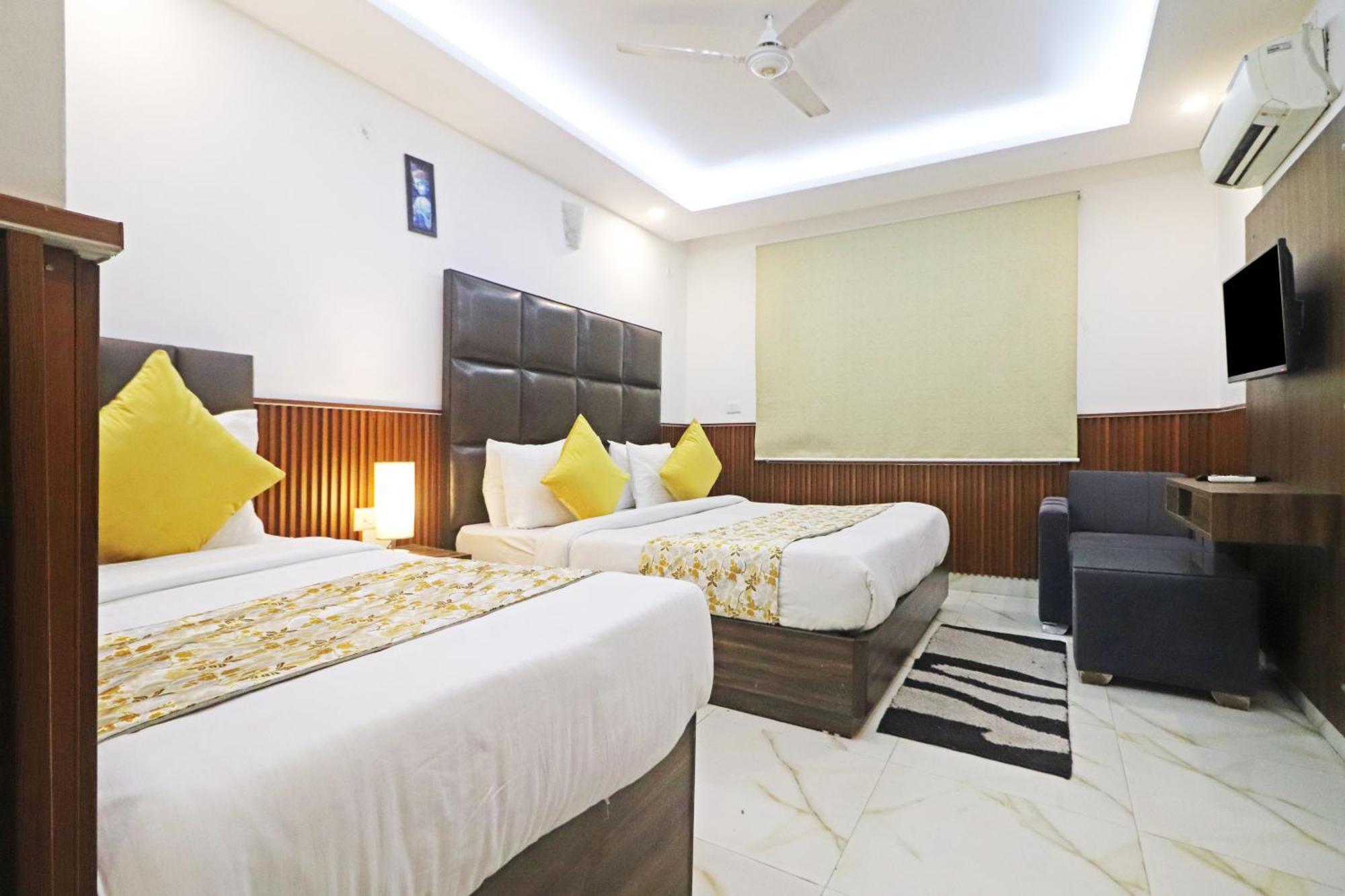 Hotel Mayda Prime Near Delhi Airport New Delhi Exteriör bild