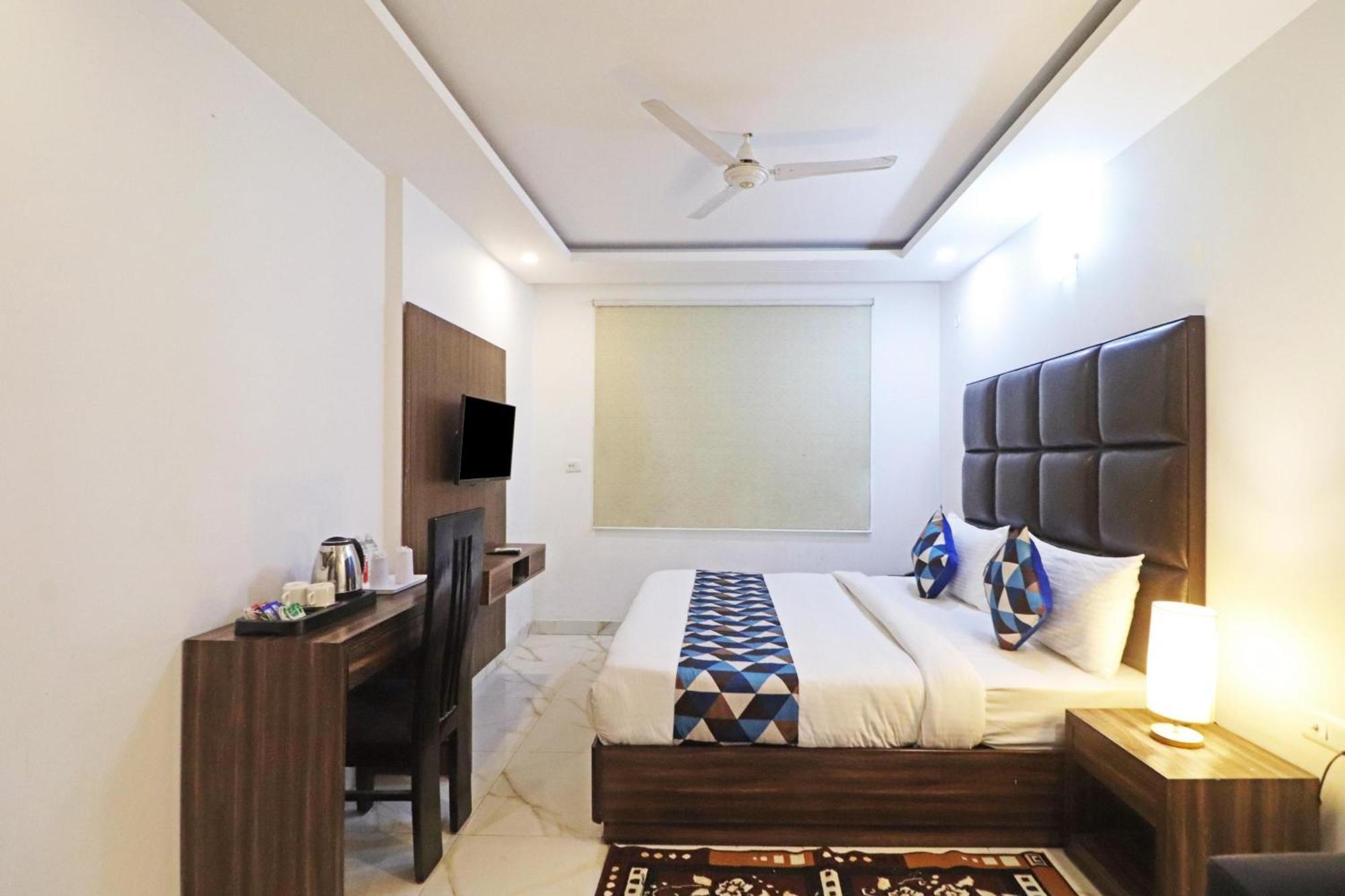 Hotel Mayda Prime Near Delhi Airport New Delhi Exteriör bild